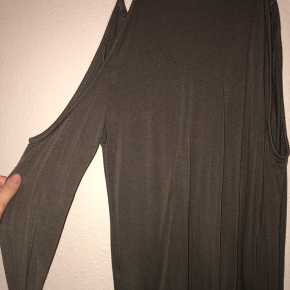 Olive Green Cold Shoulder Tank-Top - Picture 5 of 5